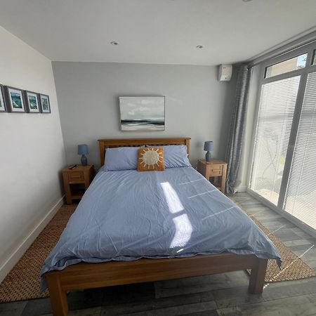 Entire Guest Suite In Four Mile Bridge, Rhoscolyn Valley Εξωτερικό φωτογραφία